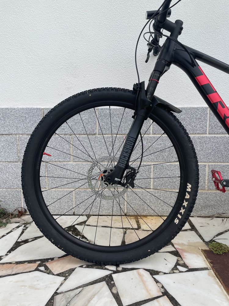 Bicicleta Trek x-caliber 9
