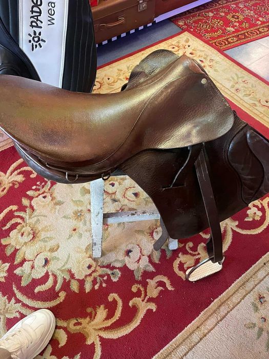 Sela de Cavalo c/ Estribos