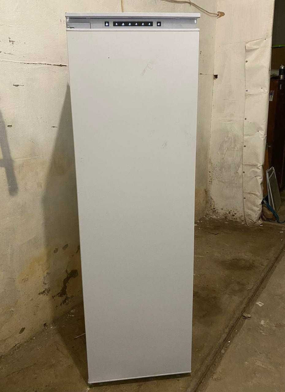 Холодильник Amica EVKSS 357 200 (178 см) з Європи