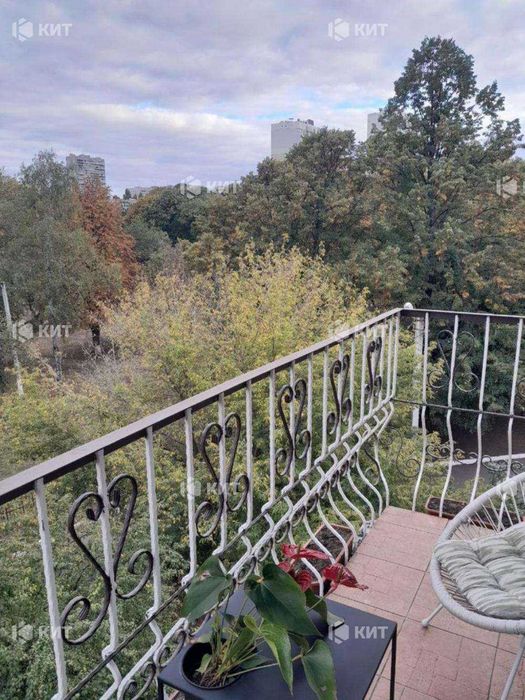 3к 62м2 Салтівка (Салтовка м Ак Павлова Тракторостроителей 118б)130123