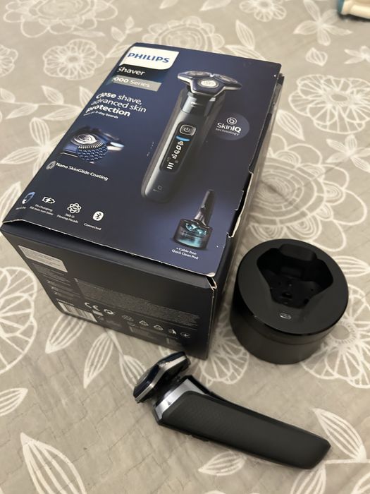 Бритва Philips серії 7000