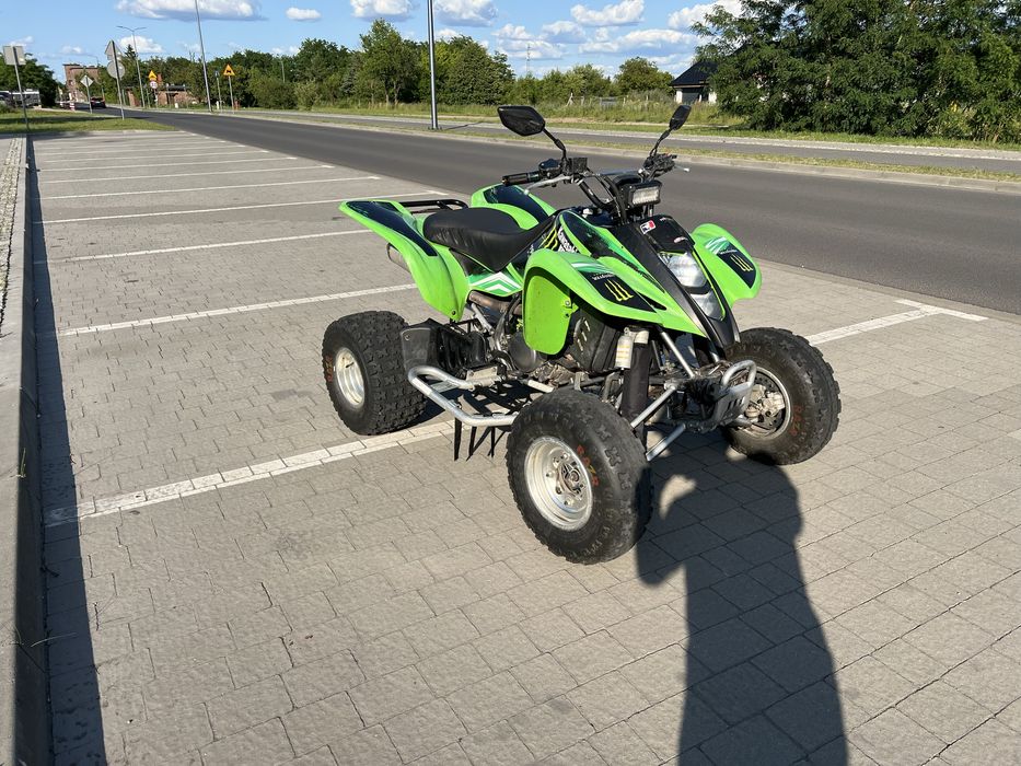 Kawasaki kfx400 zajrestowany