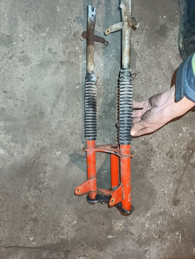 Zawieszenie przód motorynka ogar polski komar pegaz kadet
