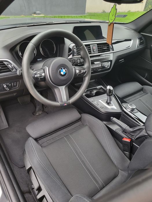 Bmw seria 1 118i 19r salon polska
