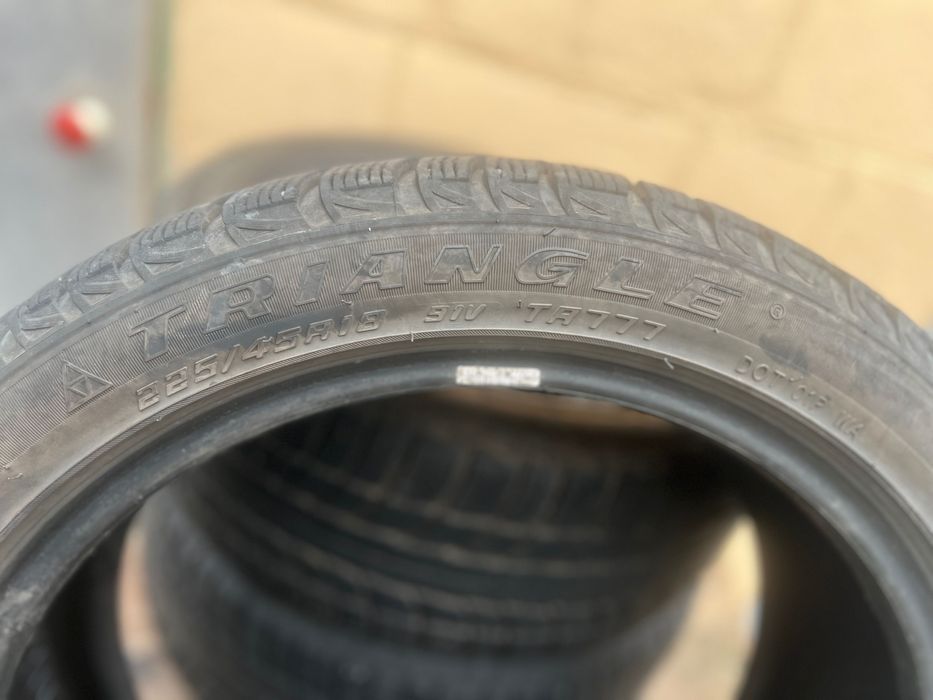 Шини triangle 225*45*18