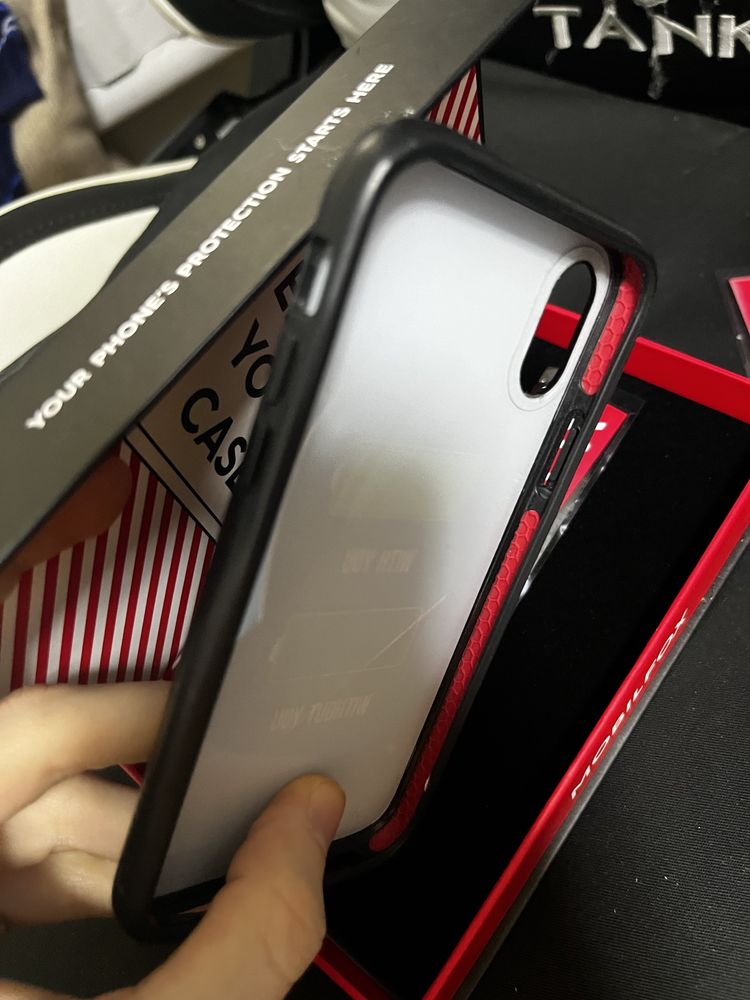 Etui iPhone X Mobilfox gwarancja upadku powyżej 2 metrów