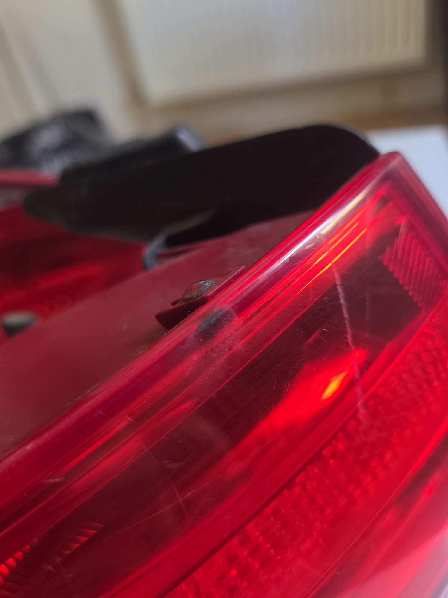 Lampa a4 b8 sedan 2008