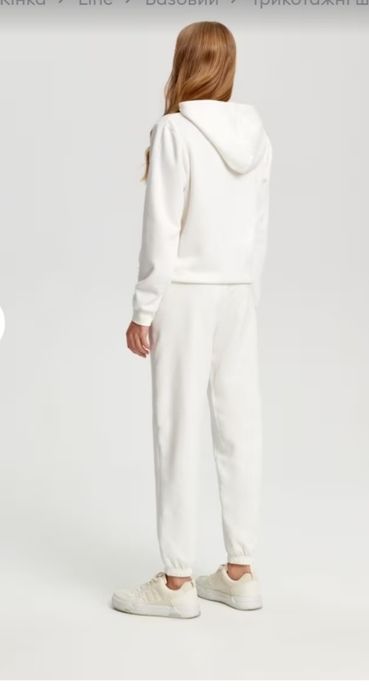 Новые белые спортивные штаны Sinsay,р xxs,на флисе на подростка