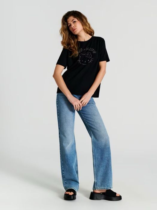 Koszulka t-shirt na krótki rękaw z kryształkami Hello Kitty Sinsay XXS