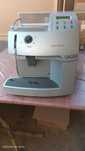 Кофемашина Saeco Gaggia Syncrony в рабочем состоянии.