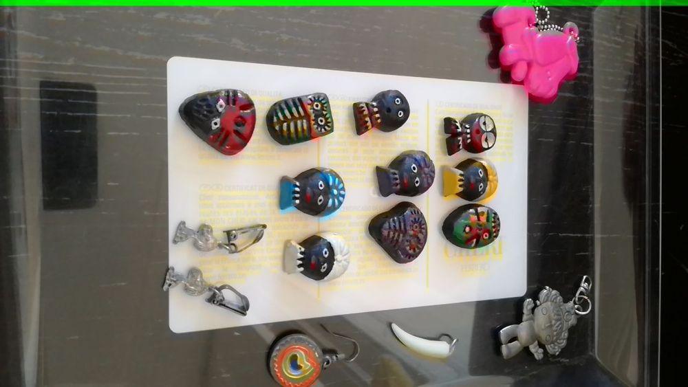 Pendentes para colares muito variados e novos.