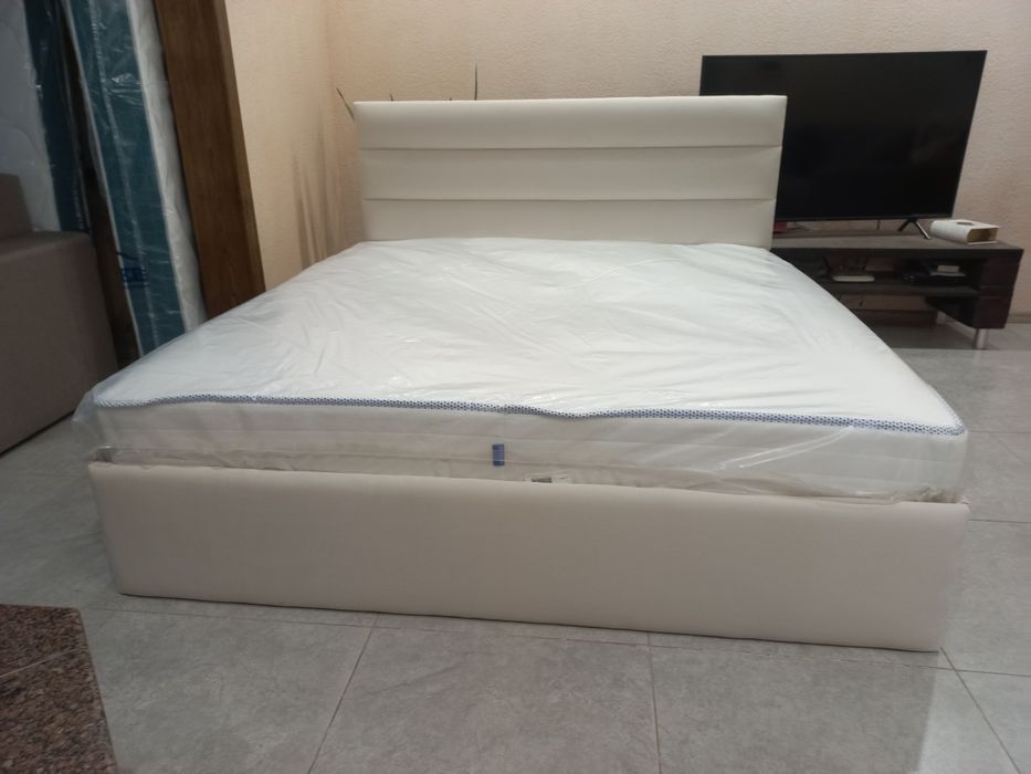 Продам ліжка з тканини