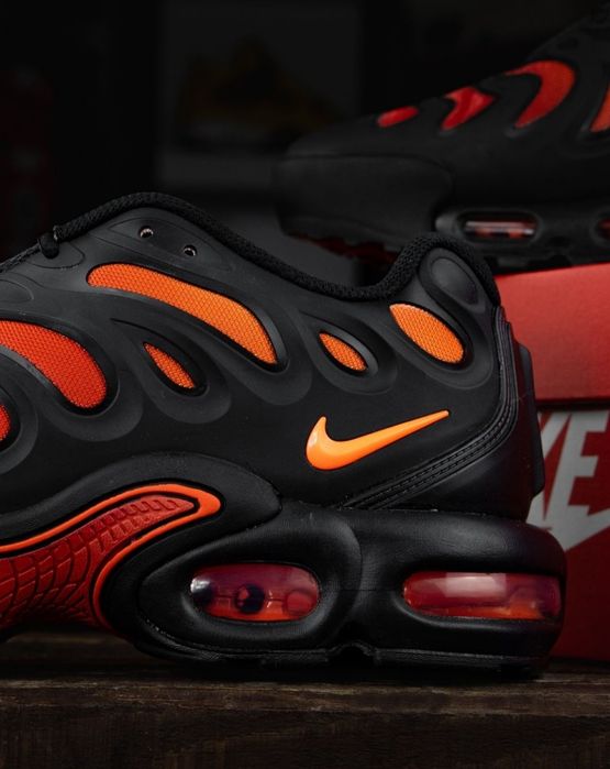 Nike Air max Plus Drift ( 44 розмір )"Black dragon Red"