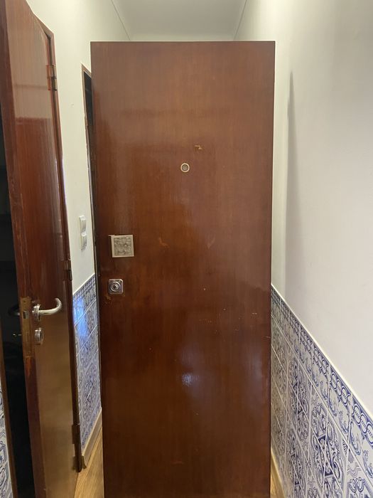 Porta de entrada 75x197