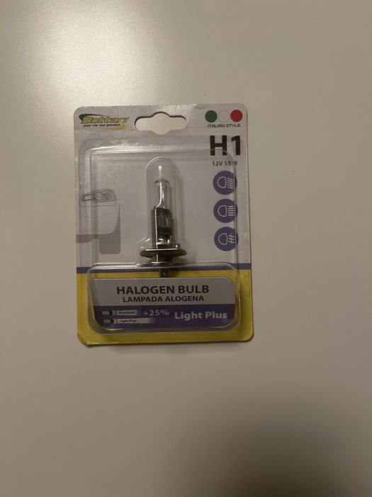 Żarówka samochodowa samochód halogen H1 oświetlenie bezpieczenstwo