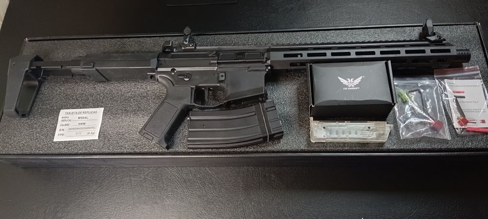 Игрушечный автомат на пульках