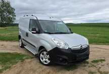 Opel Combo Lift Klima Kamera 2 Osobowy+Paka 1.3 Cdti 95KM Hak Nowy Rozrząd  Hak drzwi motylki ,przesuwne boczne drzwi