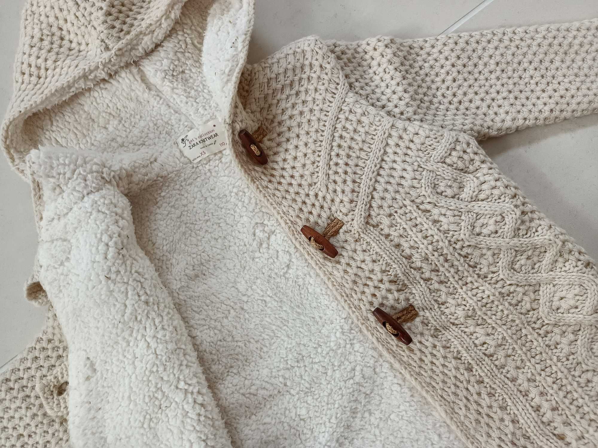 Sweter ZARA Ocieplany XS Rozmiar 110 Kolor Beż Pleciony