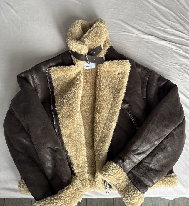 Дублянка Bershka