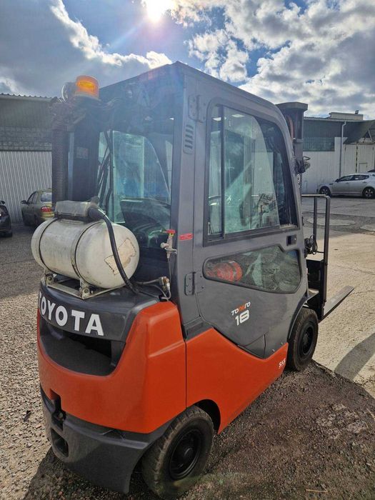 Навантажувач бв TOYOTA , ГАЗ , 1,8т , 4,7м, 2016р.