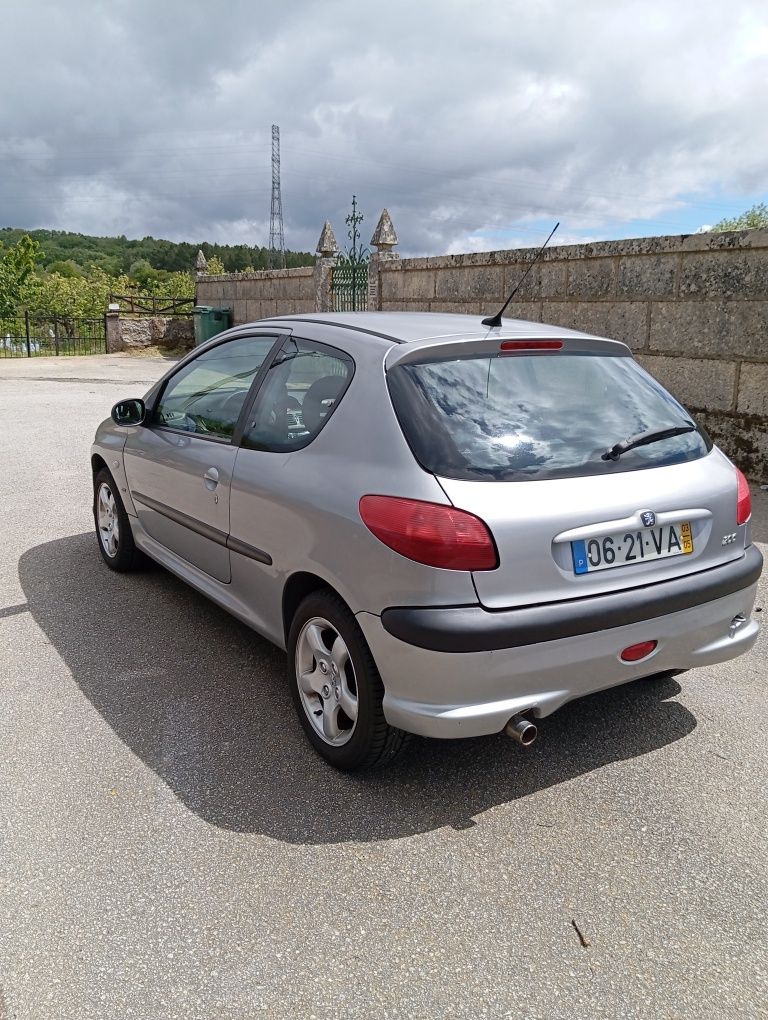 Peugeot 206 GTI 1.6