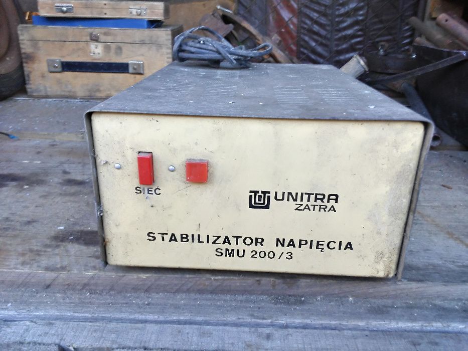 elektryczne różne, stabilizator napięcia