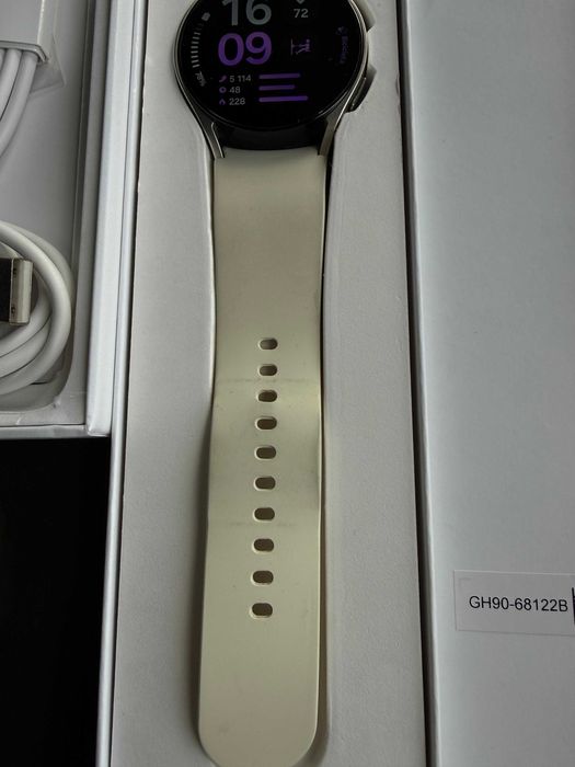 Bundle Samsung S21 fe + watch 6 + buds 2