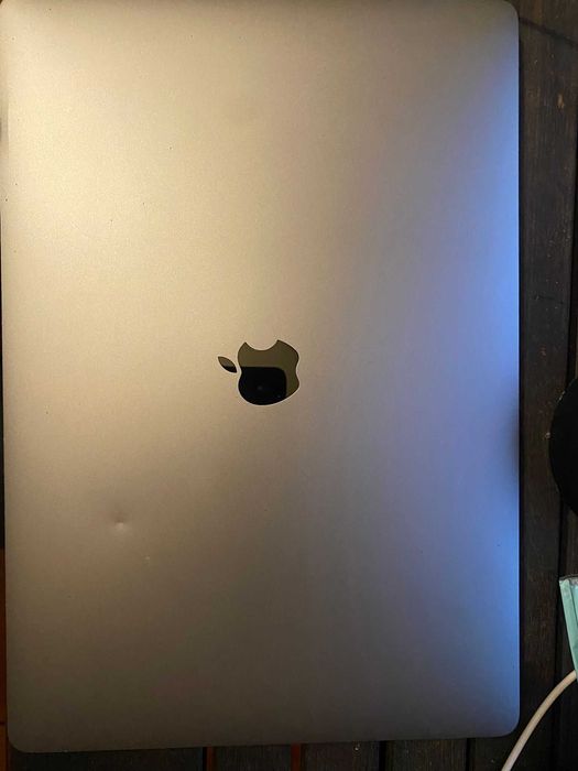 Macbook Pro de 16 polegadas