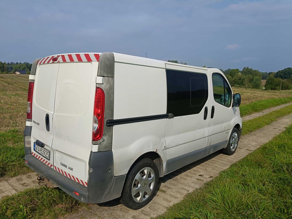 Renault Trafic 2012 rok Holenderka klima 2.0 dCi 115 koni 6 cio os