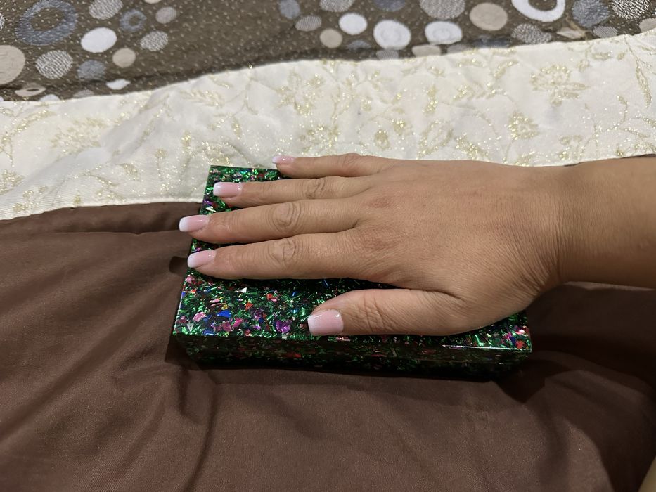 Pochete nova multicolorida