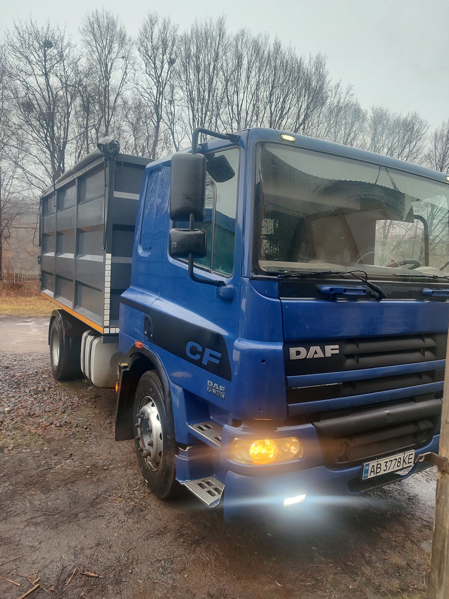 Daf cf 76. 360 самоскид