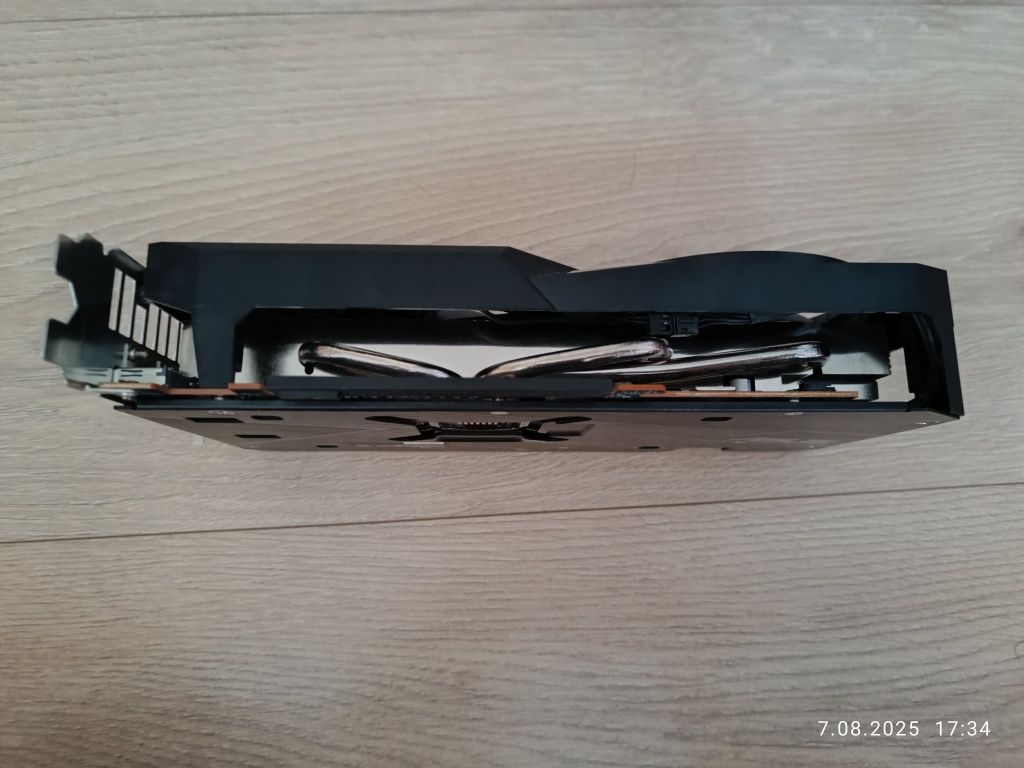 AMD Radeon RX 6650 XT
