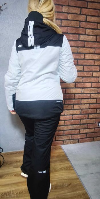 Damski Komplet Narciarski 4F r. M NeoDry 10.000