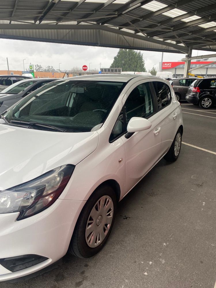 Opel corsa.