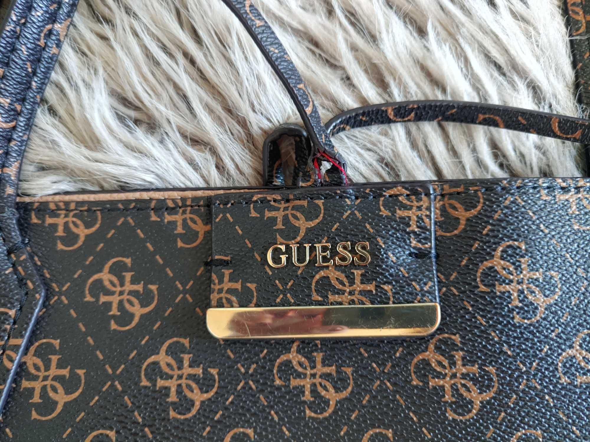 Shopper Guess Bobbi