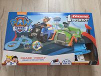 Tor wyścigowy psi patrol Carrera First
