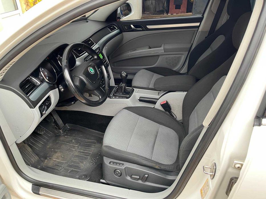 Продам Skoda Suberb 2008 року 1.8 TSI.