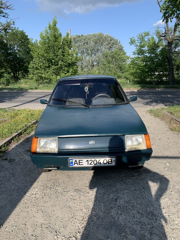Продам таврию нова люкс