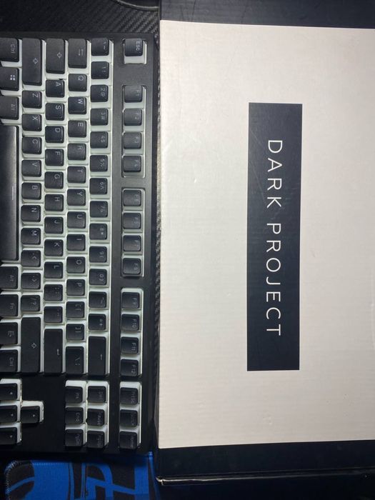 продам игровую клавиатуру