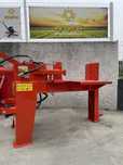 Rachador de lenha para trator 18 ton.