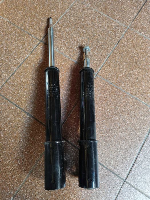 Buick Cadillac Oldsmobile Pontiac nowe tylne amortyzatory