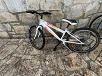 Bicicleta crianca