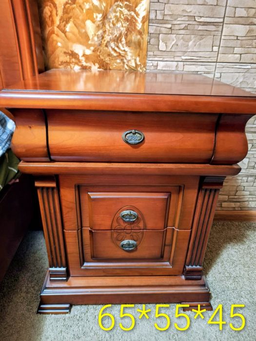 Продам спальню (Китай) с матрасом