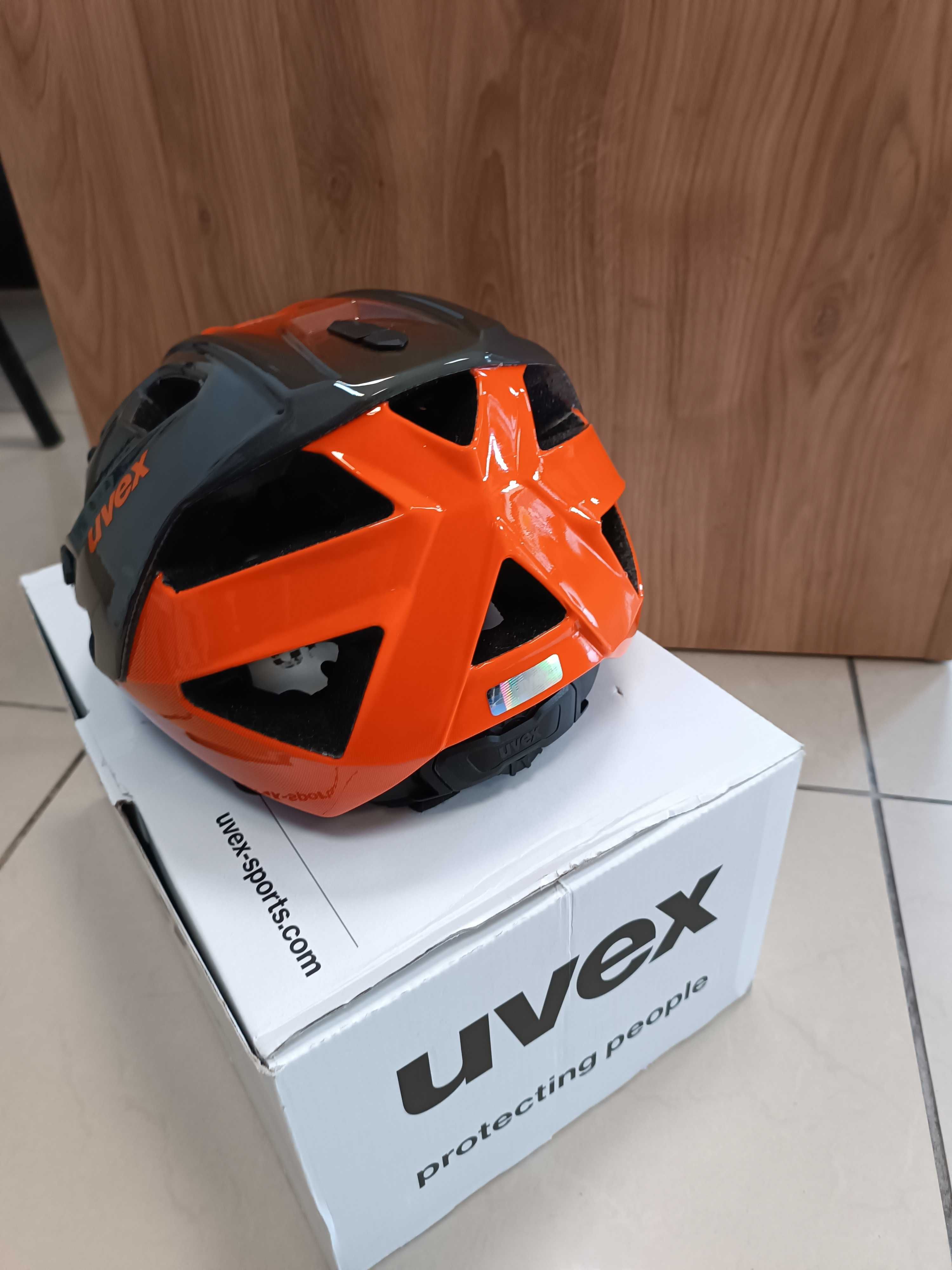 Kask rowerowy UVEX Quatro Titan Orange