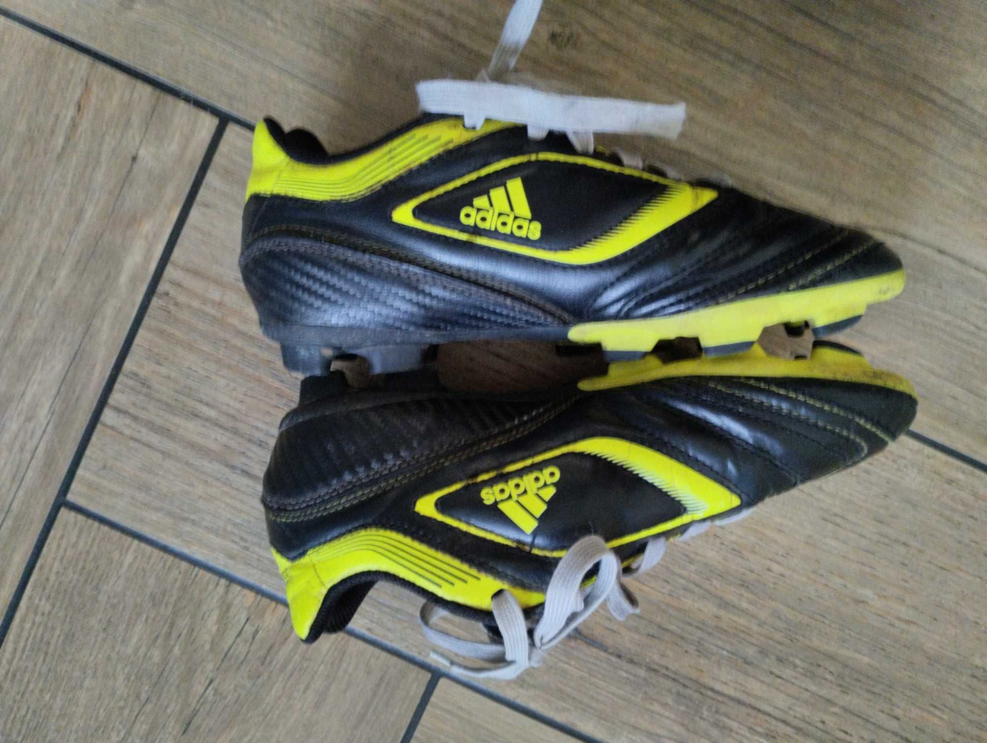 Korki adidas rozmiar 34, 20.5 cm wkładka,  buty piłkarskie 34