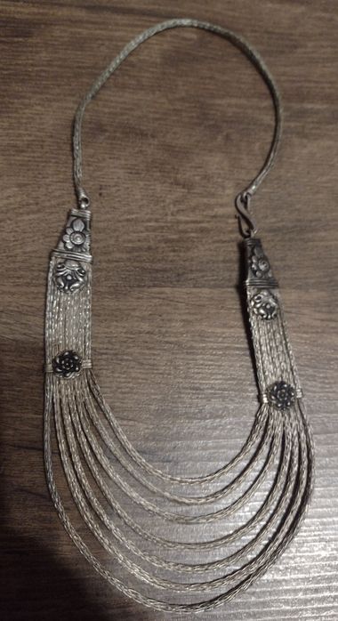 Калье старое винтажное серебро.