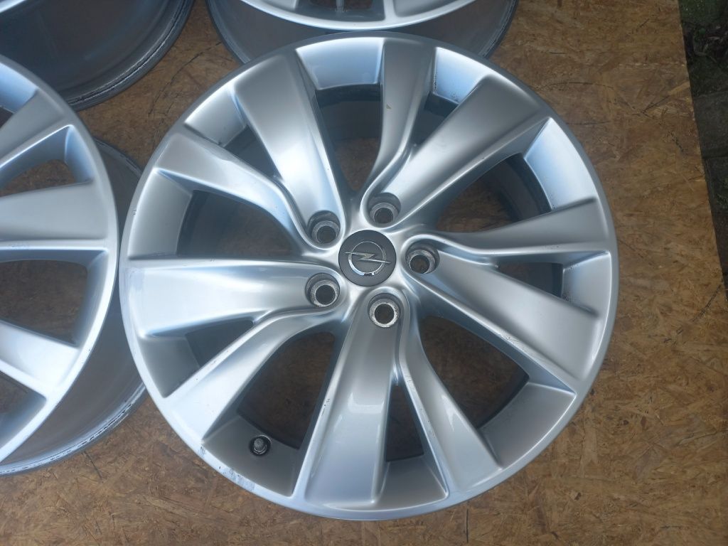 felgi 5x115 18 OPEL Astra J Zafira C Insygnia B CHEVRORET Cruz Orlando