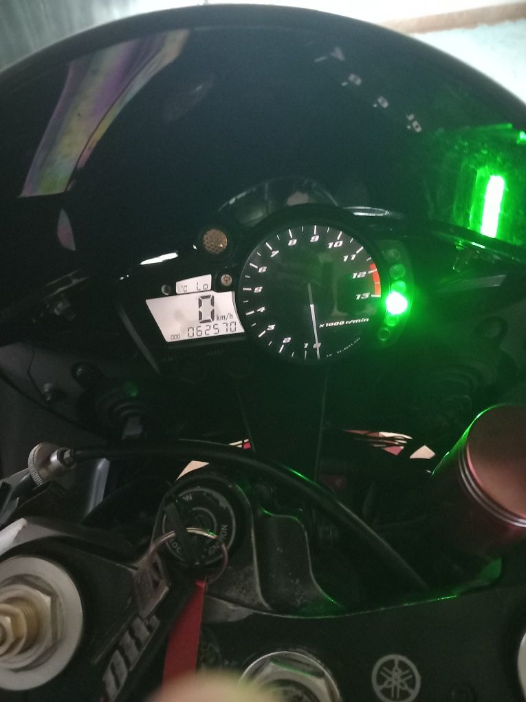 Yamaha yzf R1 2002