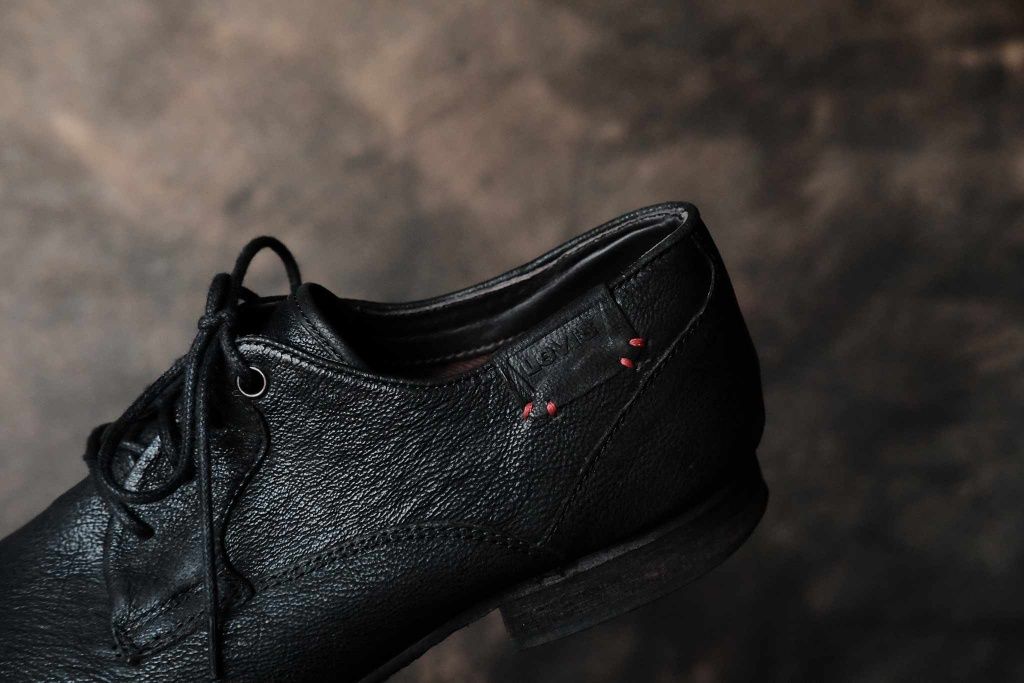 Levi's buty męskie skórzane czarne 43