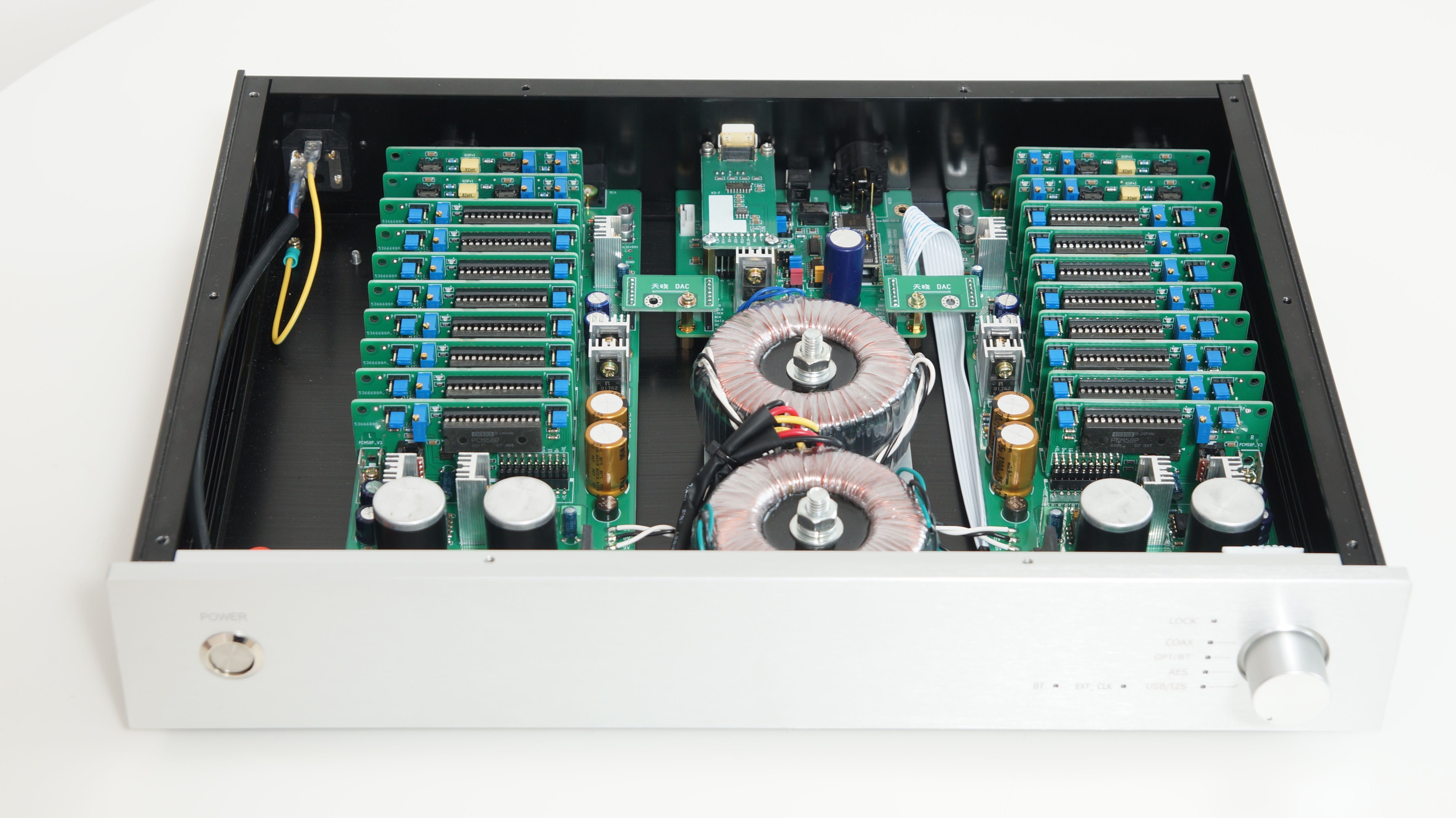 DAC R2R 16xPCM58 SM5847 HDMI I2S OPA627 protoplasta PCM63